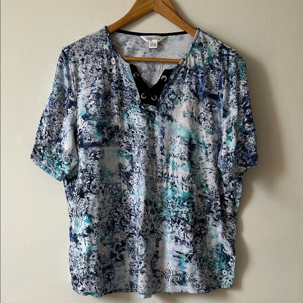 Relaxed Lace-Up Neck Printed Women's Top - Blue/Teal Size XL Petite